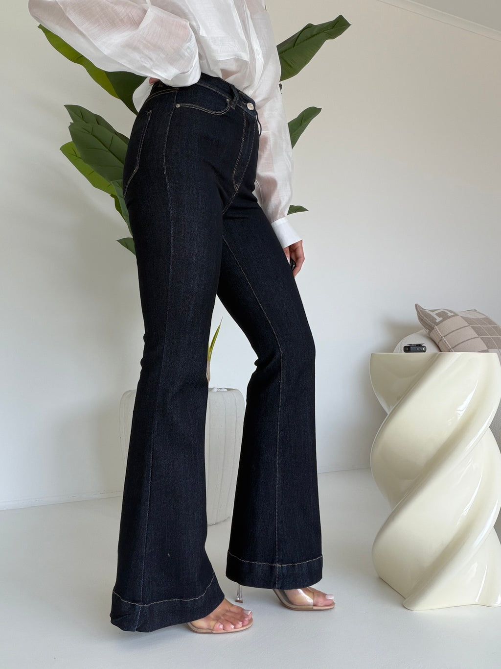 DF2019-22-JEANS A ZAMPA ZOE