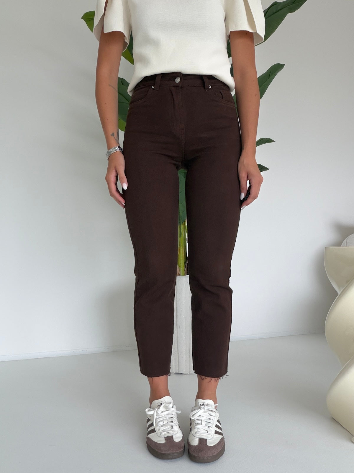 9300-26-JEANS BOSTON CHOCO