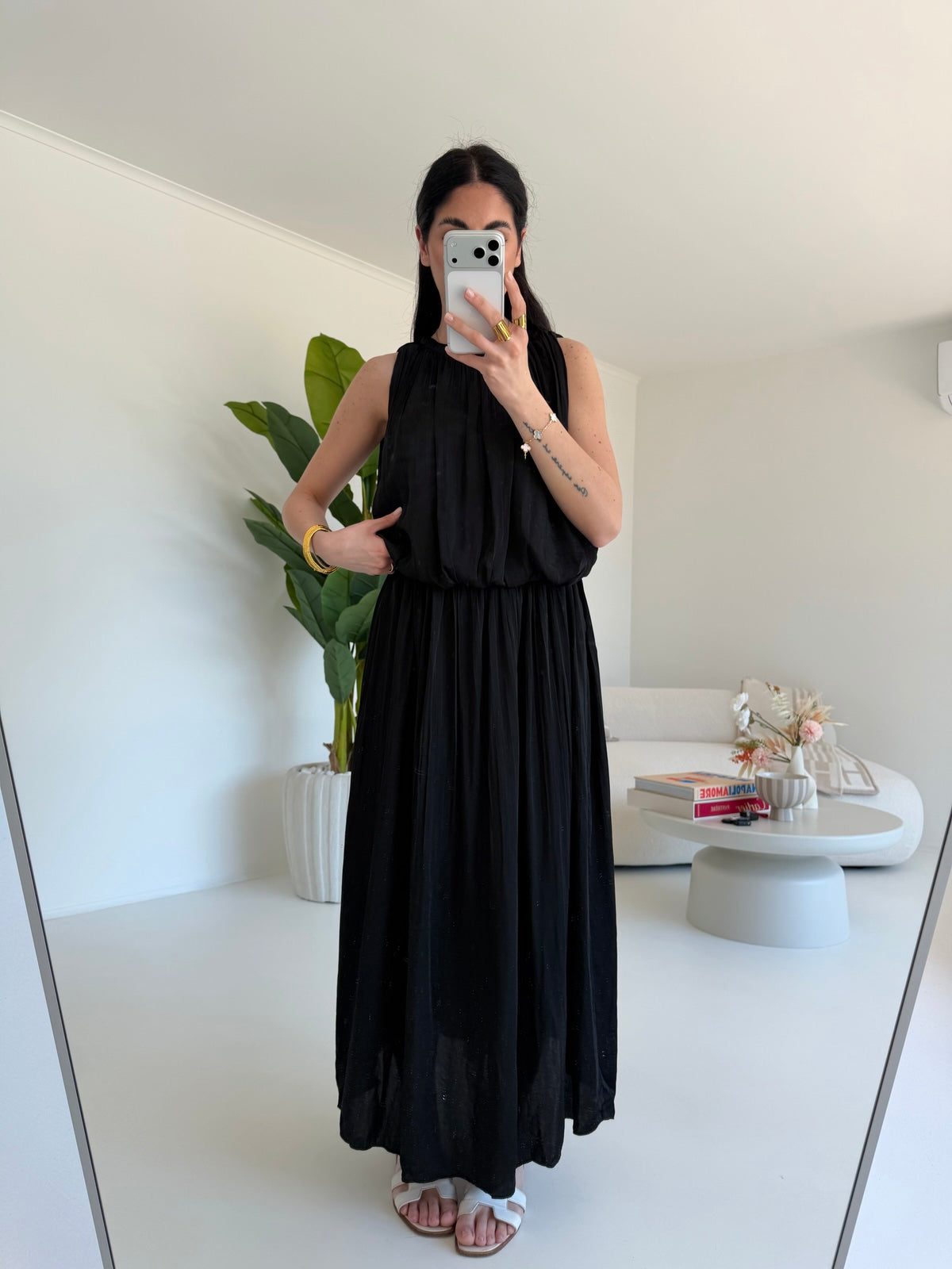 V720-ABITO ARTEMIDE NERO