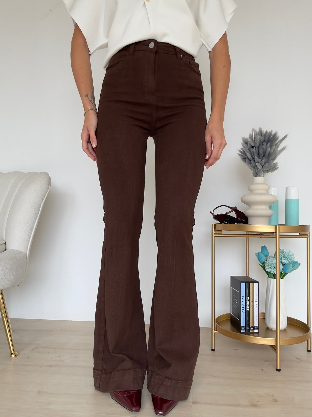 9202-26-JEANS A ZAMPA CHOCO