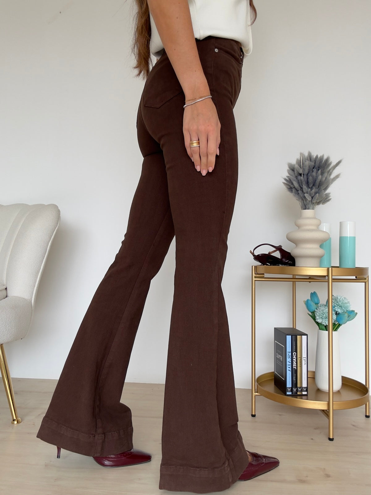 9202-26-JEANS A ZAMPA CHOCO