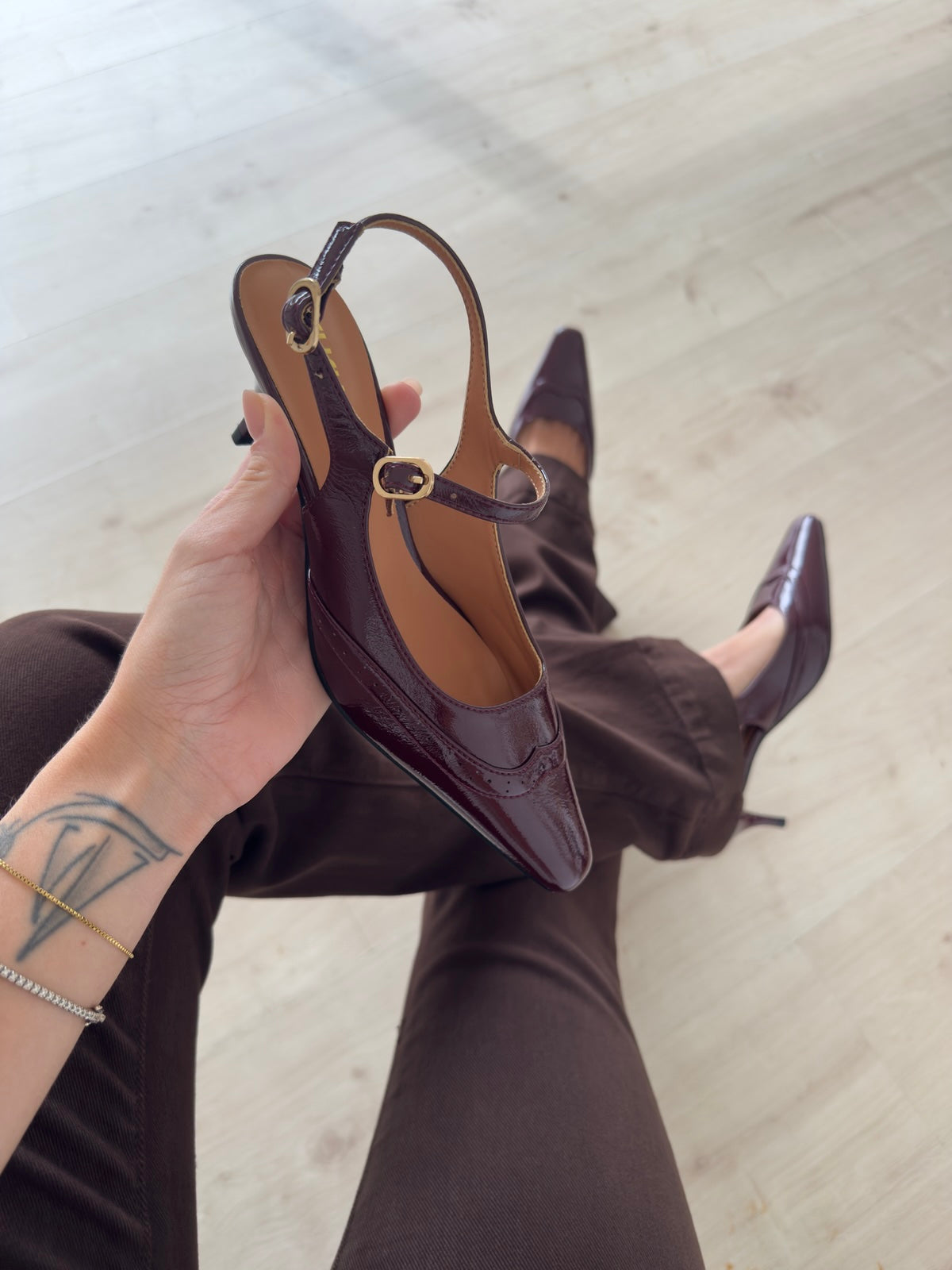 LILIA-SLINGBACK WINE
