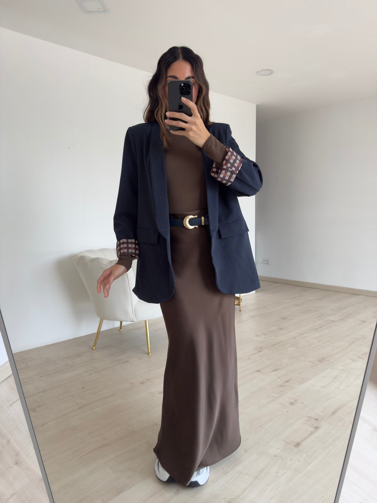 23960JJ-GONNA SATIN CHOCO