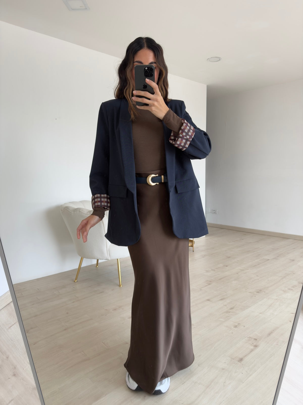 23960JJ-GONNA SATIN CHOCO