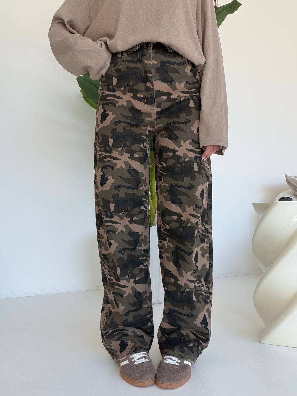 MI2686-JEANS BARREL CAMOUFLAGE