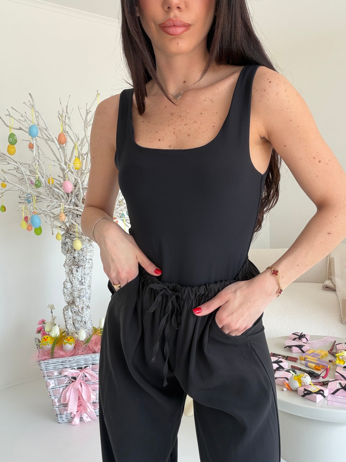 BODY SCOLLO QUADRATO NERO