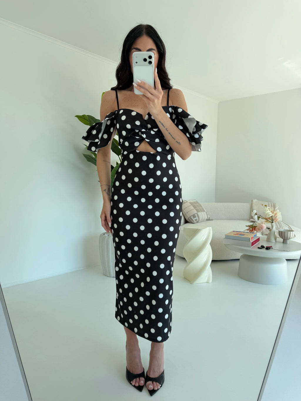 ABITO CHARLOTTE NERO