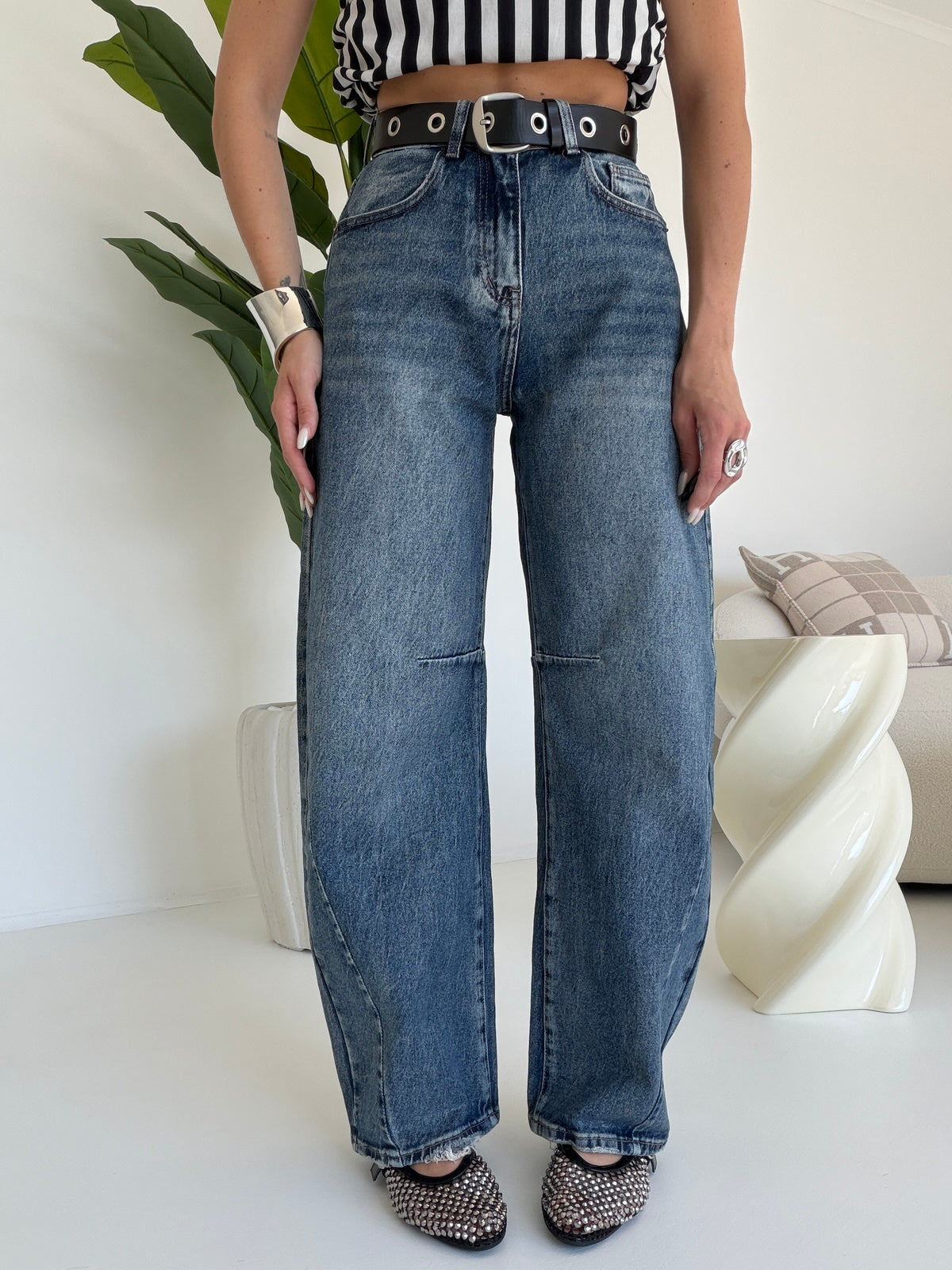 D033-52-JEANS BARREL+CINTURA RORI
