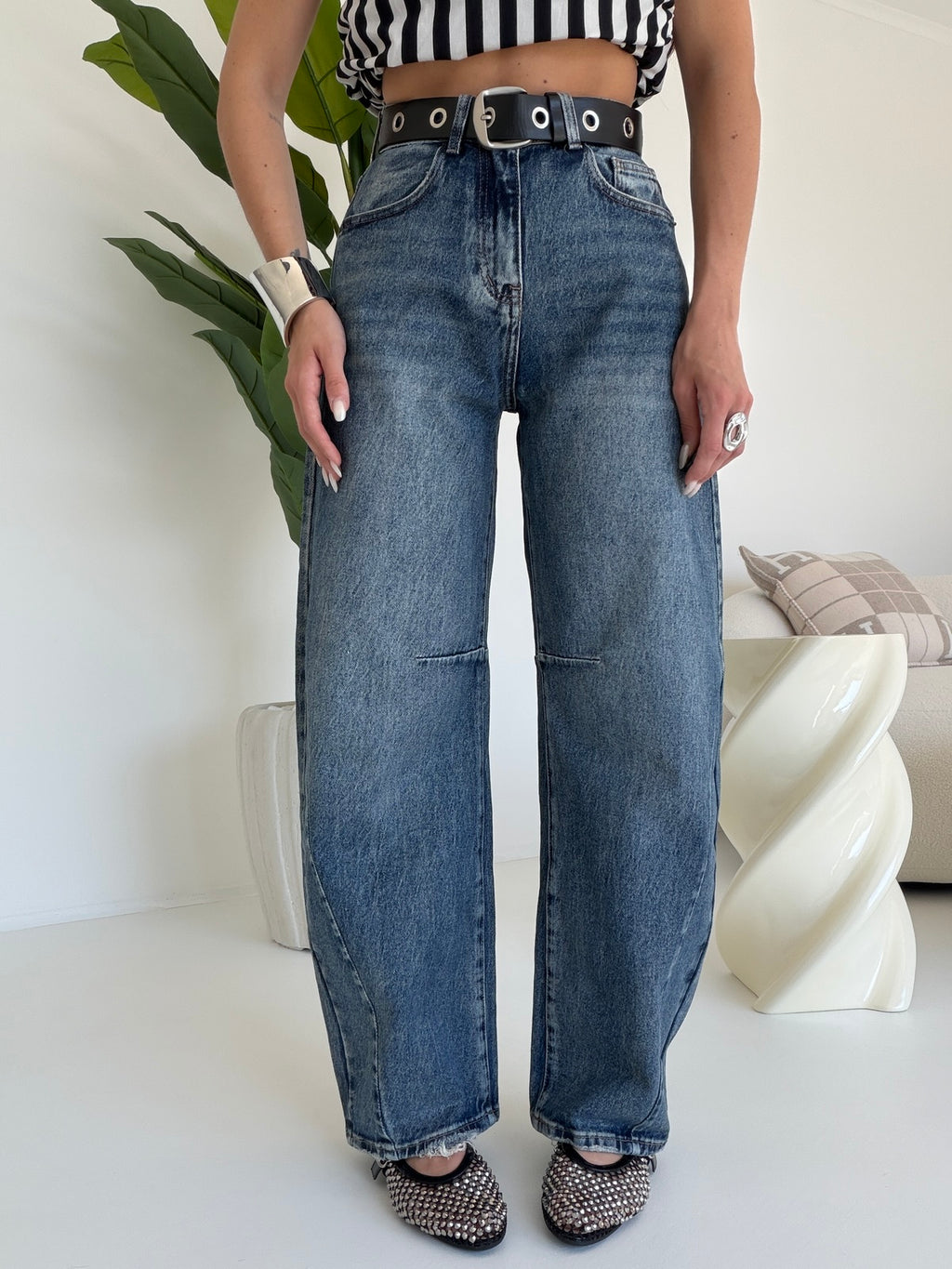D033-52-JEANS BARREL+CINTURA RORI