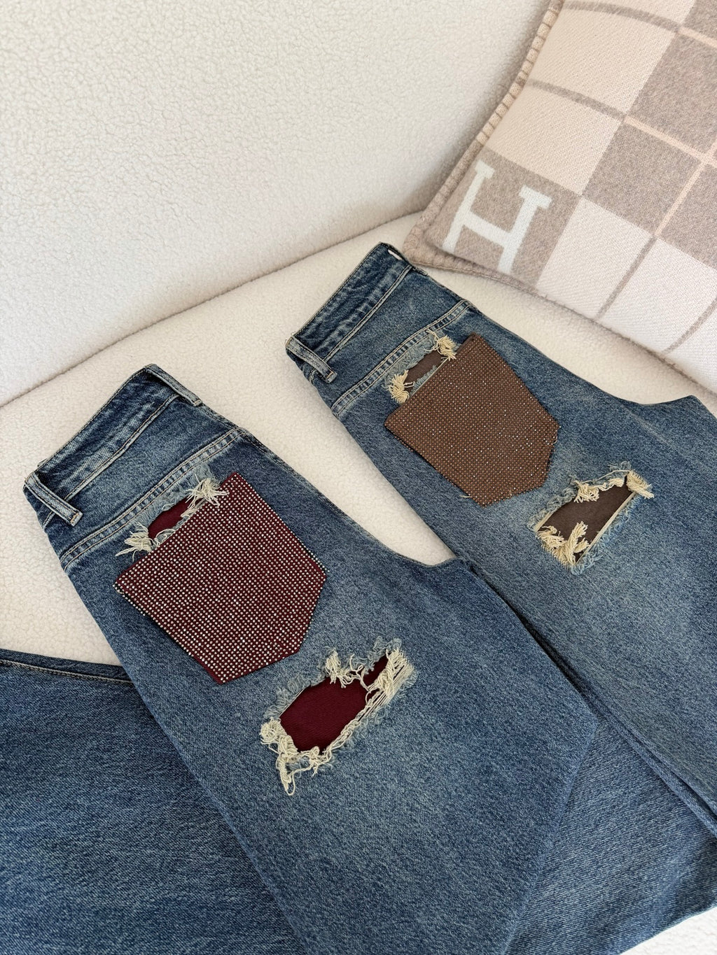 LW-2032-JEANS TEARS CHOCO
