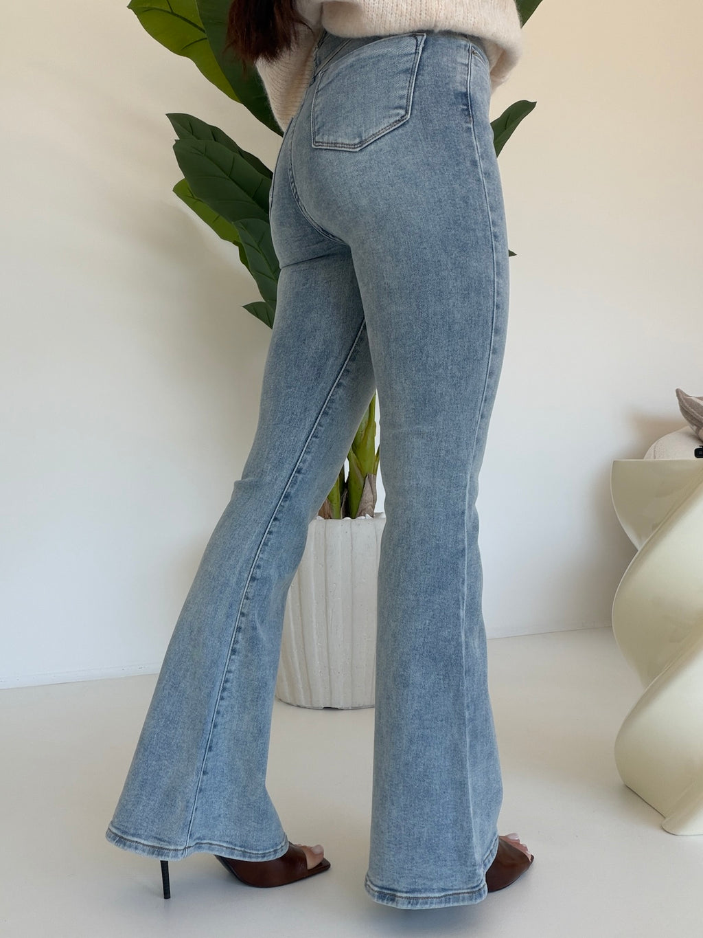 K691-JEANS ZAMPETTA DENIM CHIARO