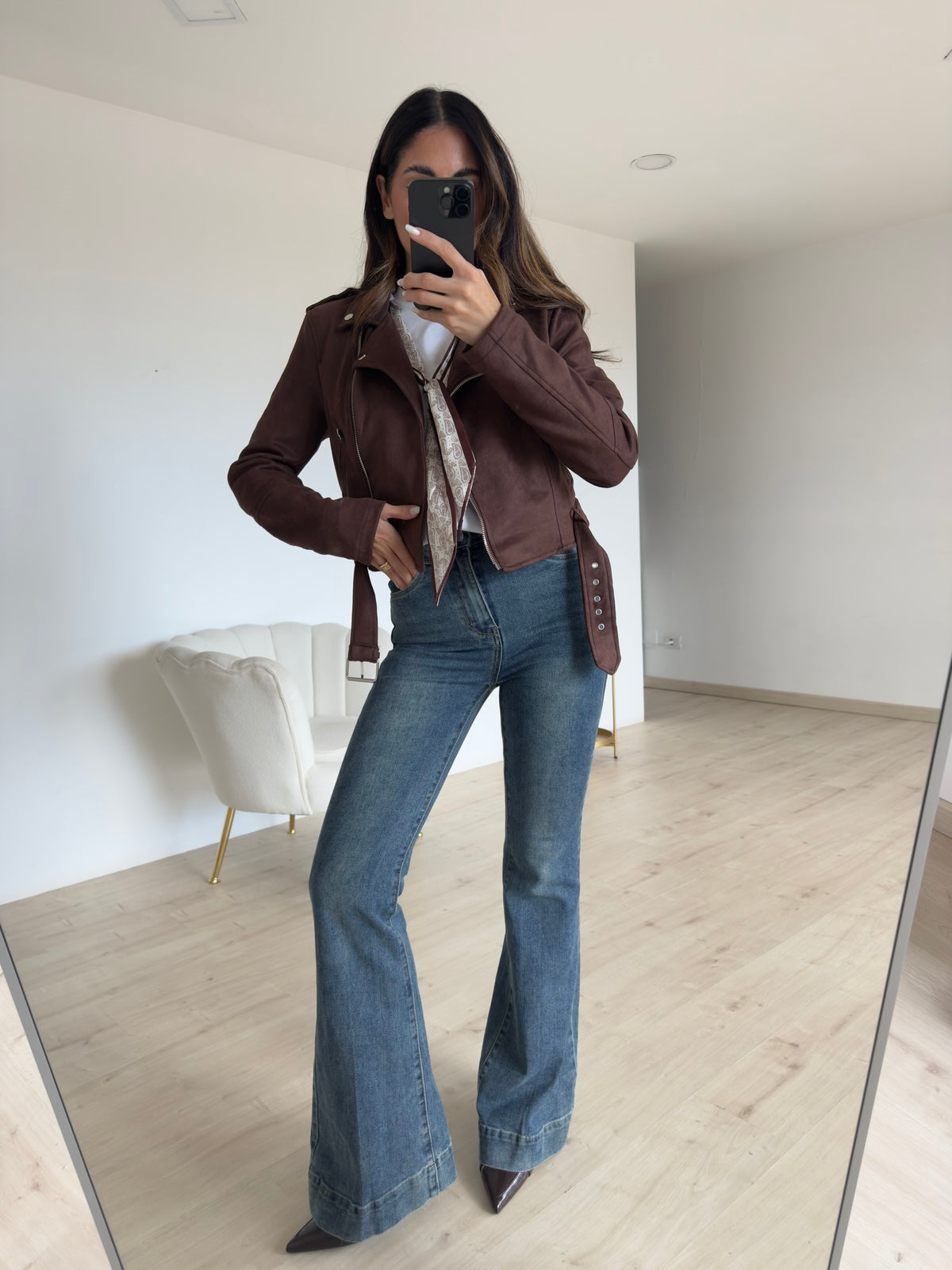 DA1046-BIKER SUEDE BUSINESS