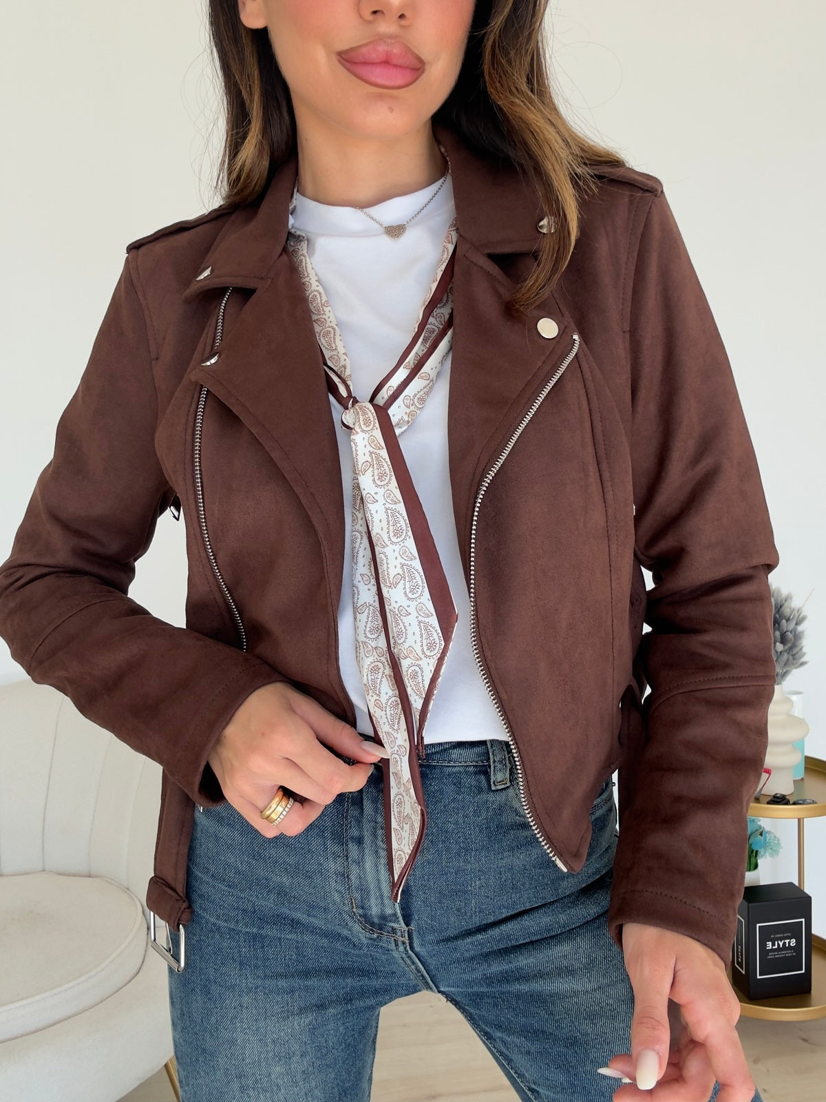 DA1046-BIKER SUEDE BUSINESS