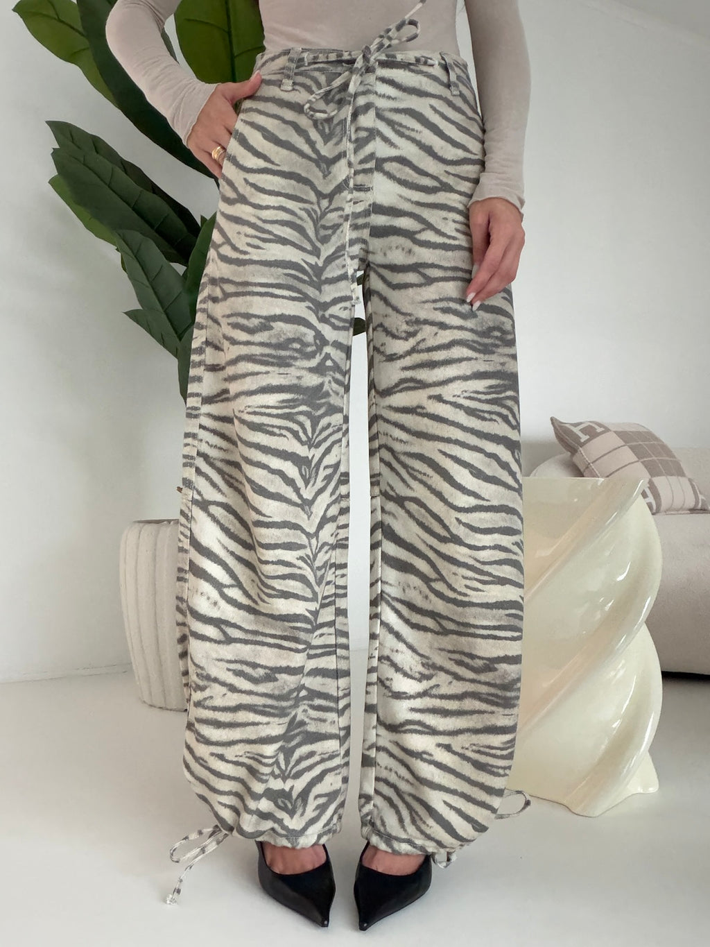 W33009-JEANS AFRICA