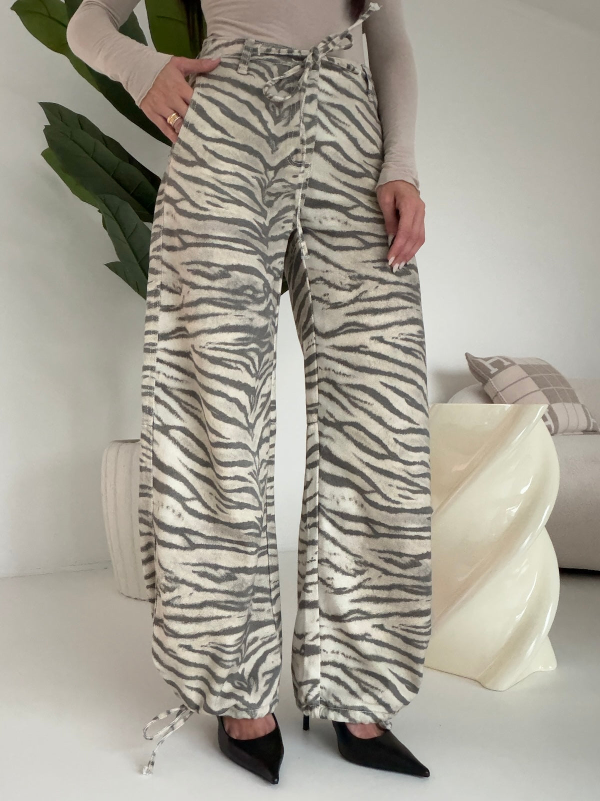 W33009-JEANS AFRICA