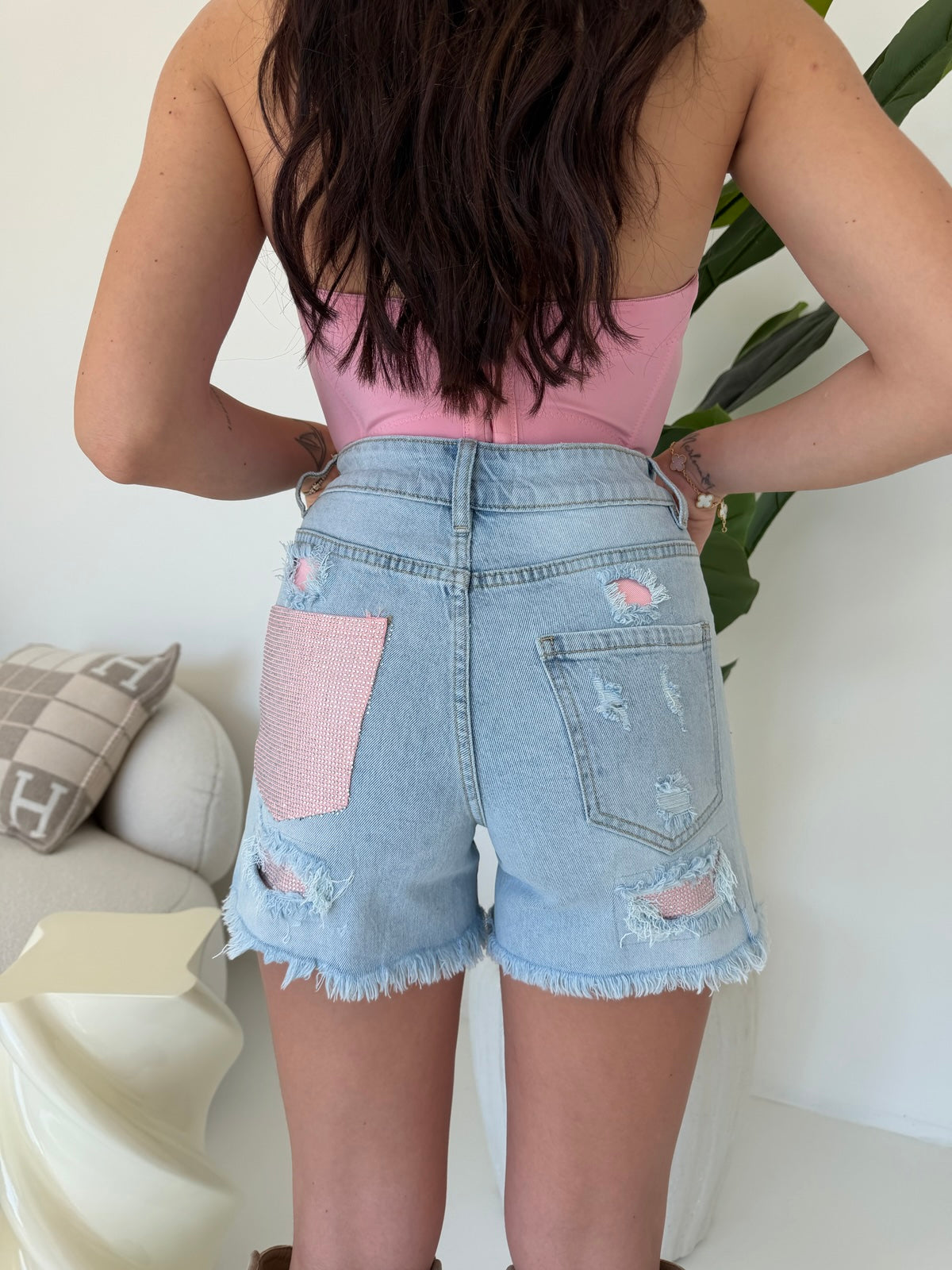 H3055-SHORT BETTY
