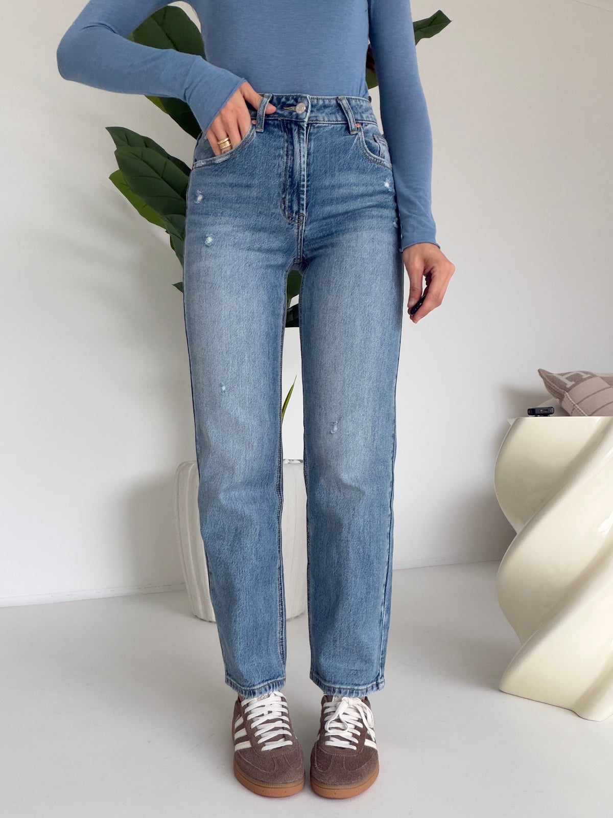 H3000-50-JEANS GAMBA DRITTA SEASON