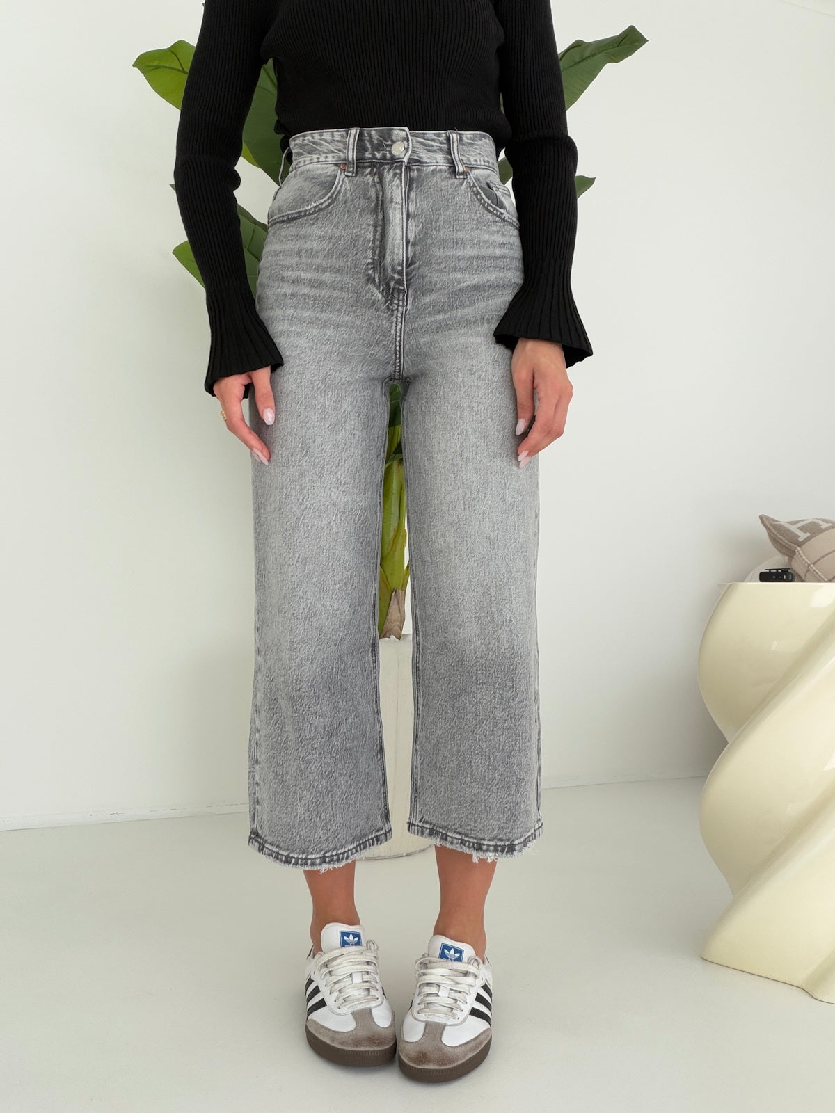 H3375-3-JEANS PALAZZO CROP GREY