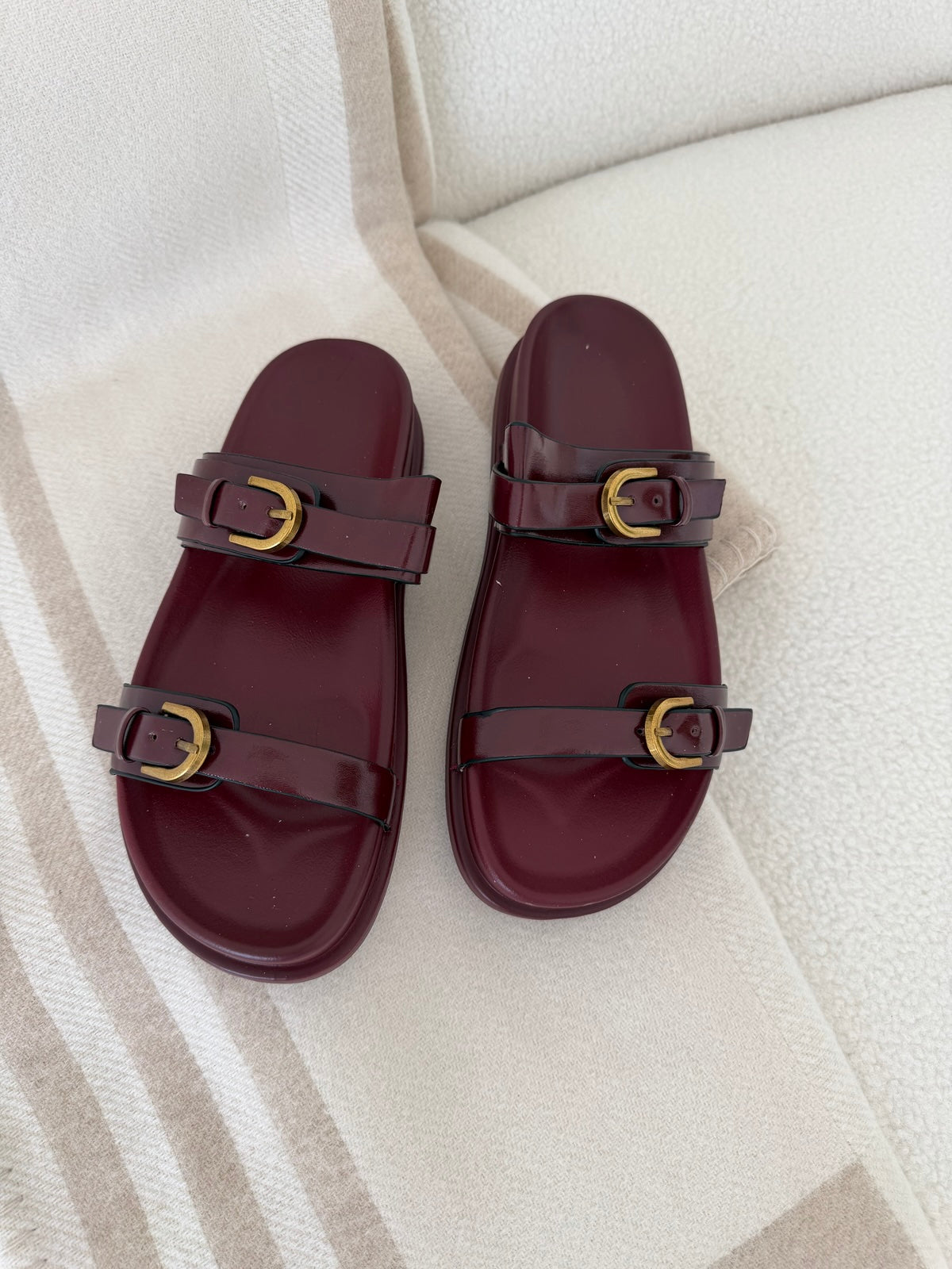 DM409-LEANDRA BORDEAUX