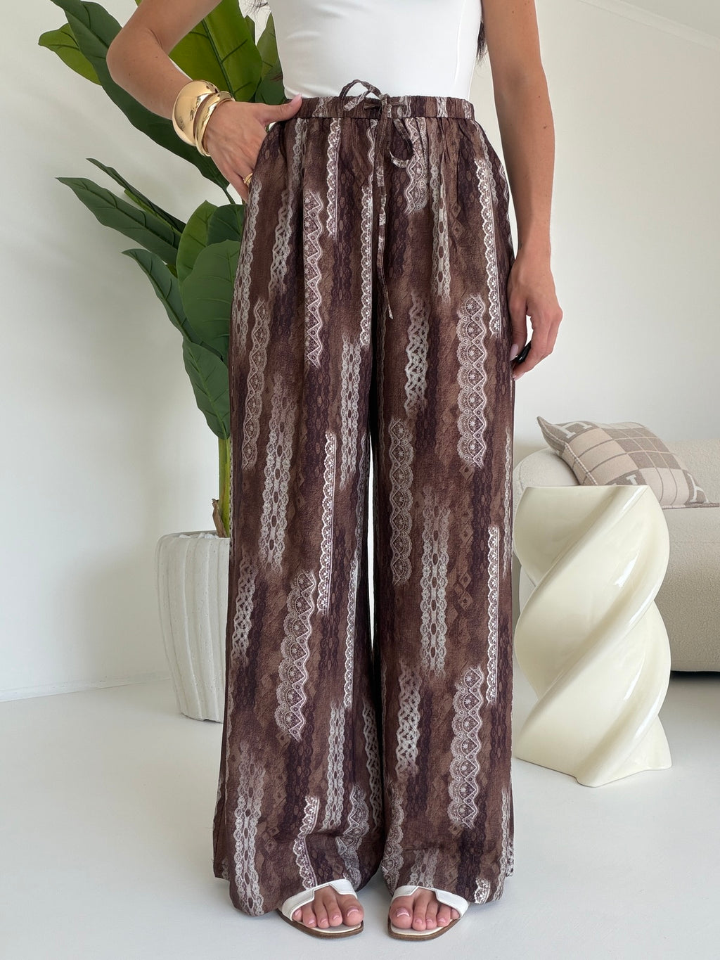 1188-PANTALONE EGYPT DARK CHOCO