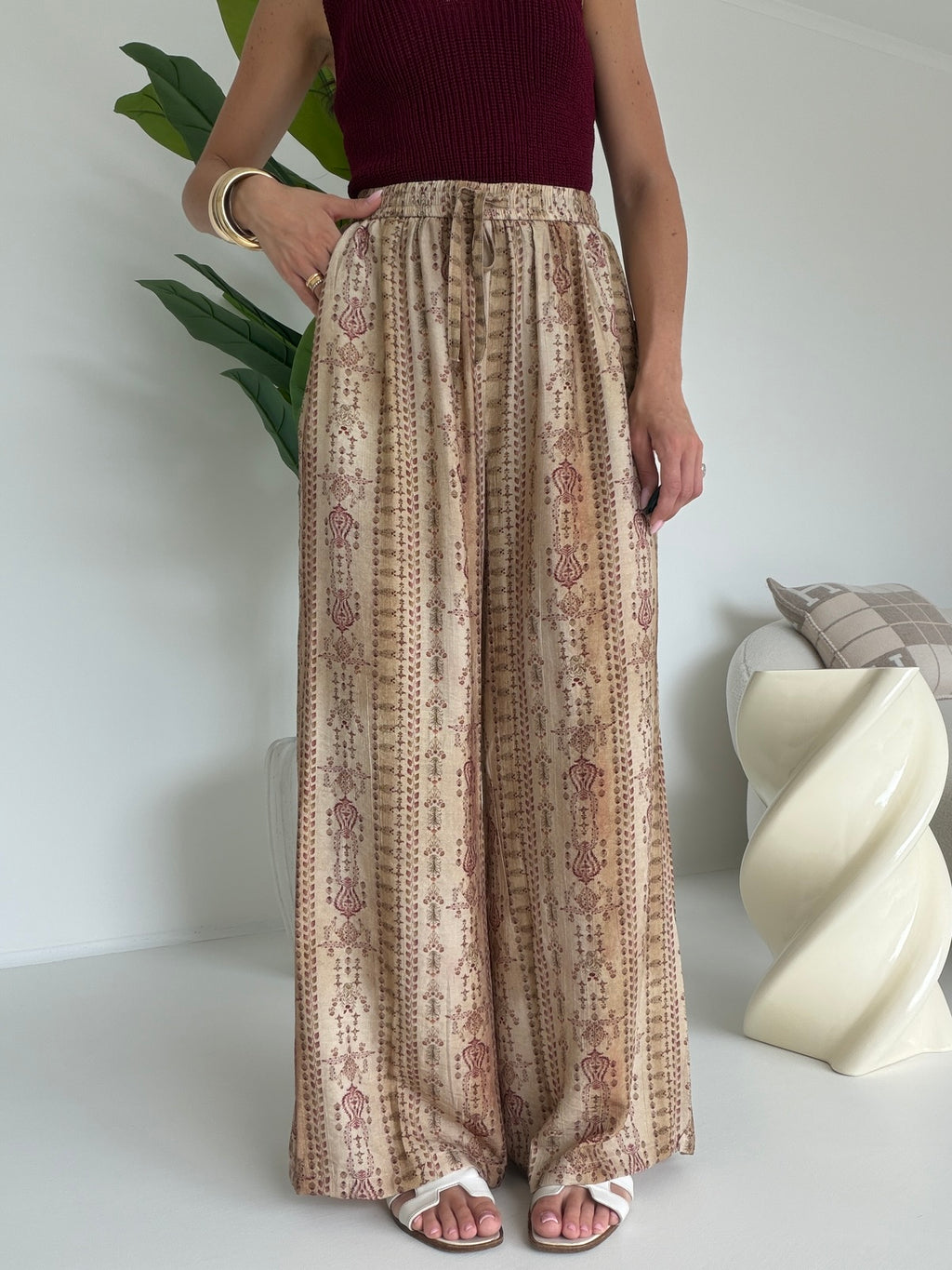 1188-PANTALONE EGYPT WINE