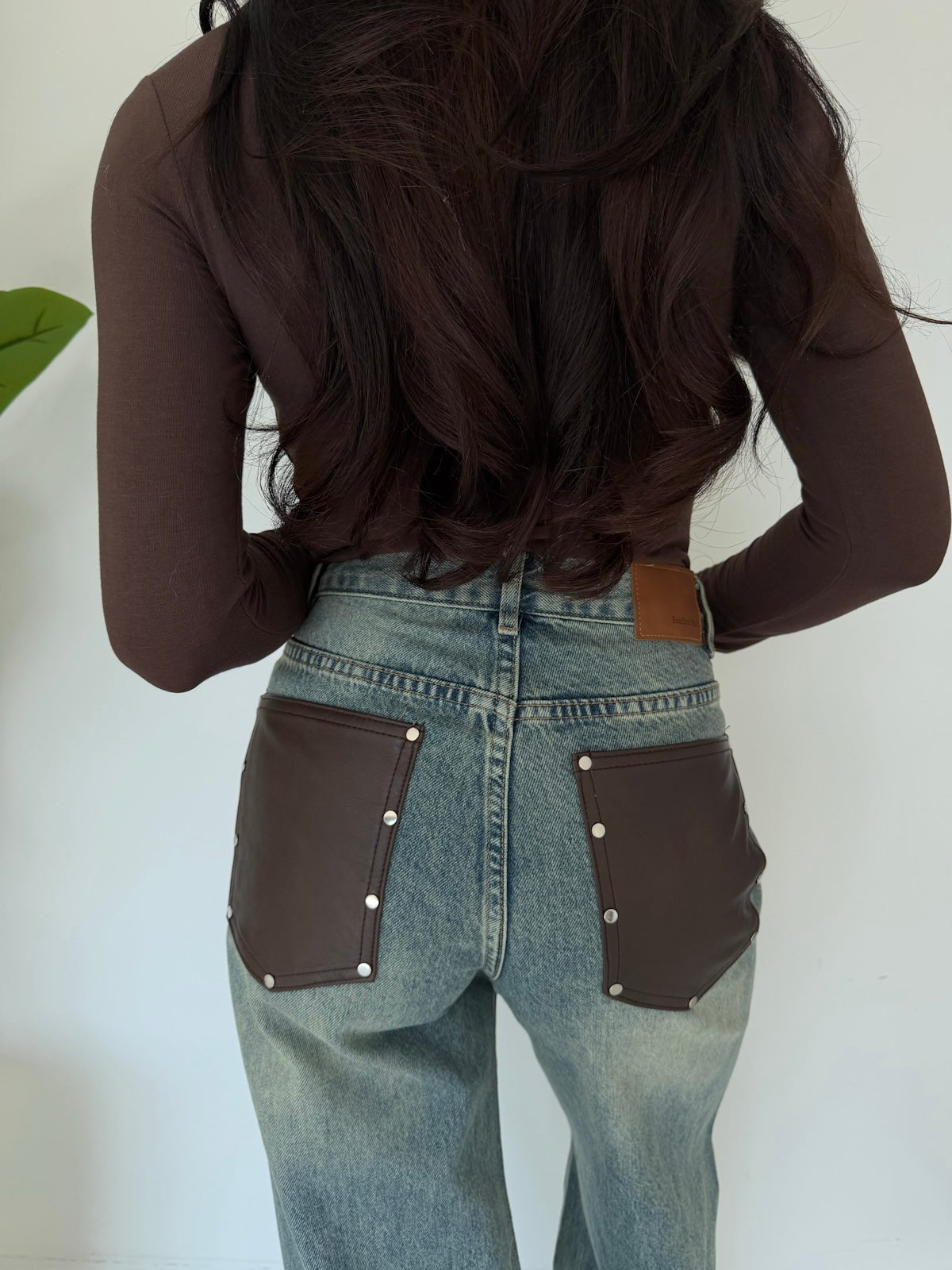 A3975-JEANS LOOK BACK