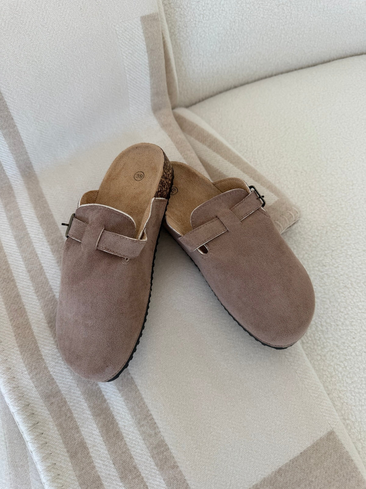 7908-NINA TAUPE