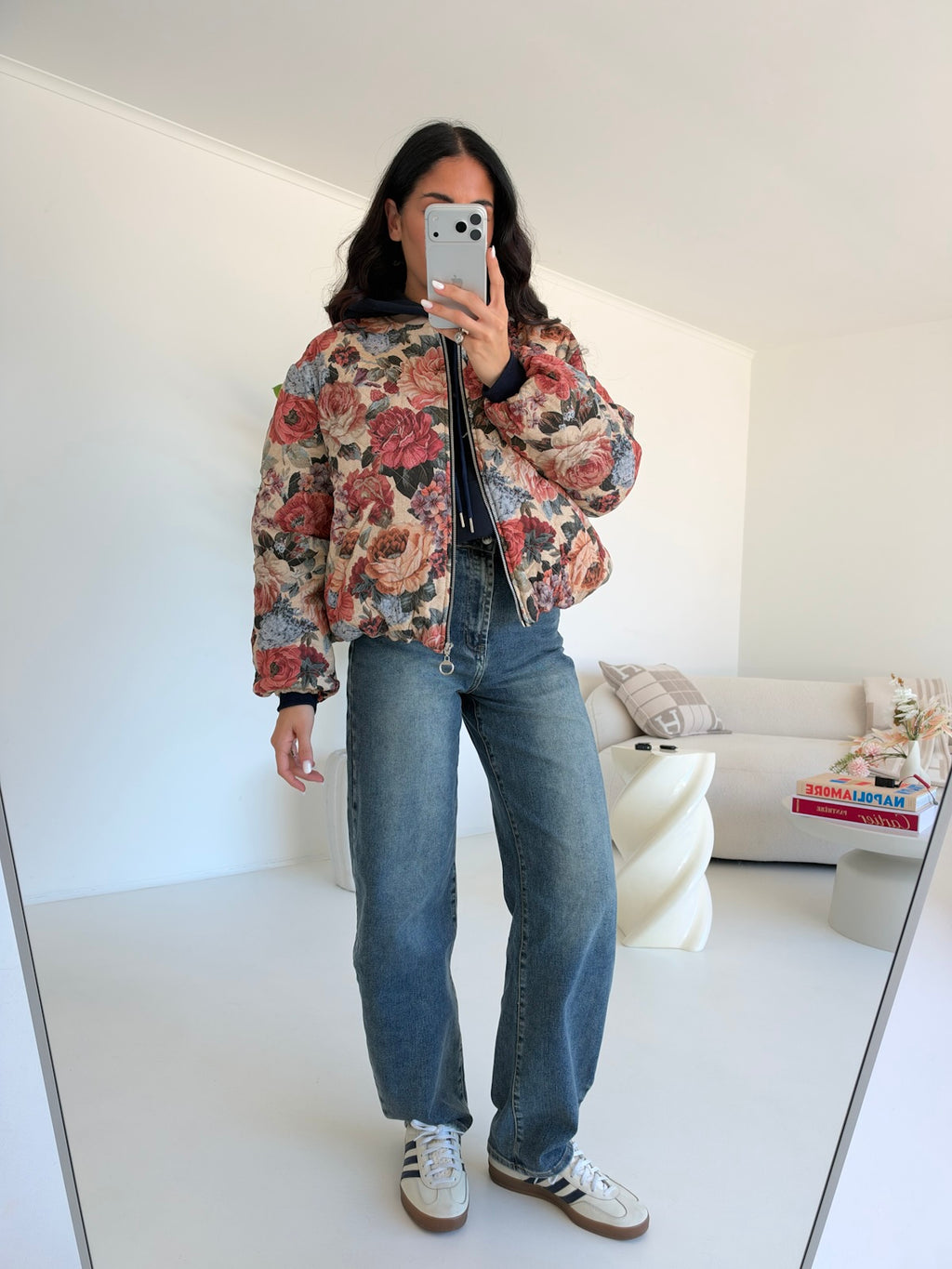 818461-BOMBER FLOWER BURRO