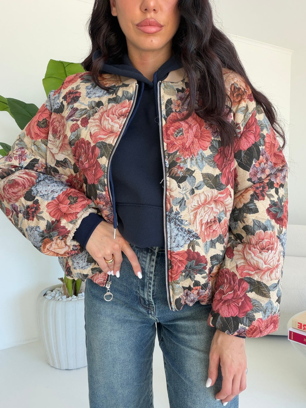 818461-BOMBER FLOWER BURRO