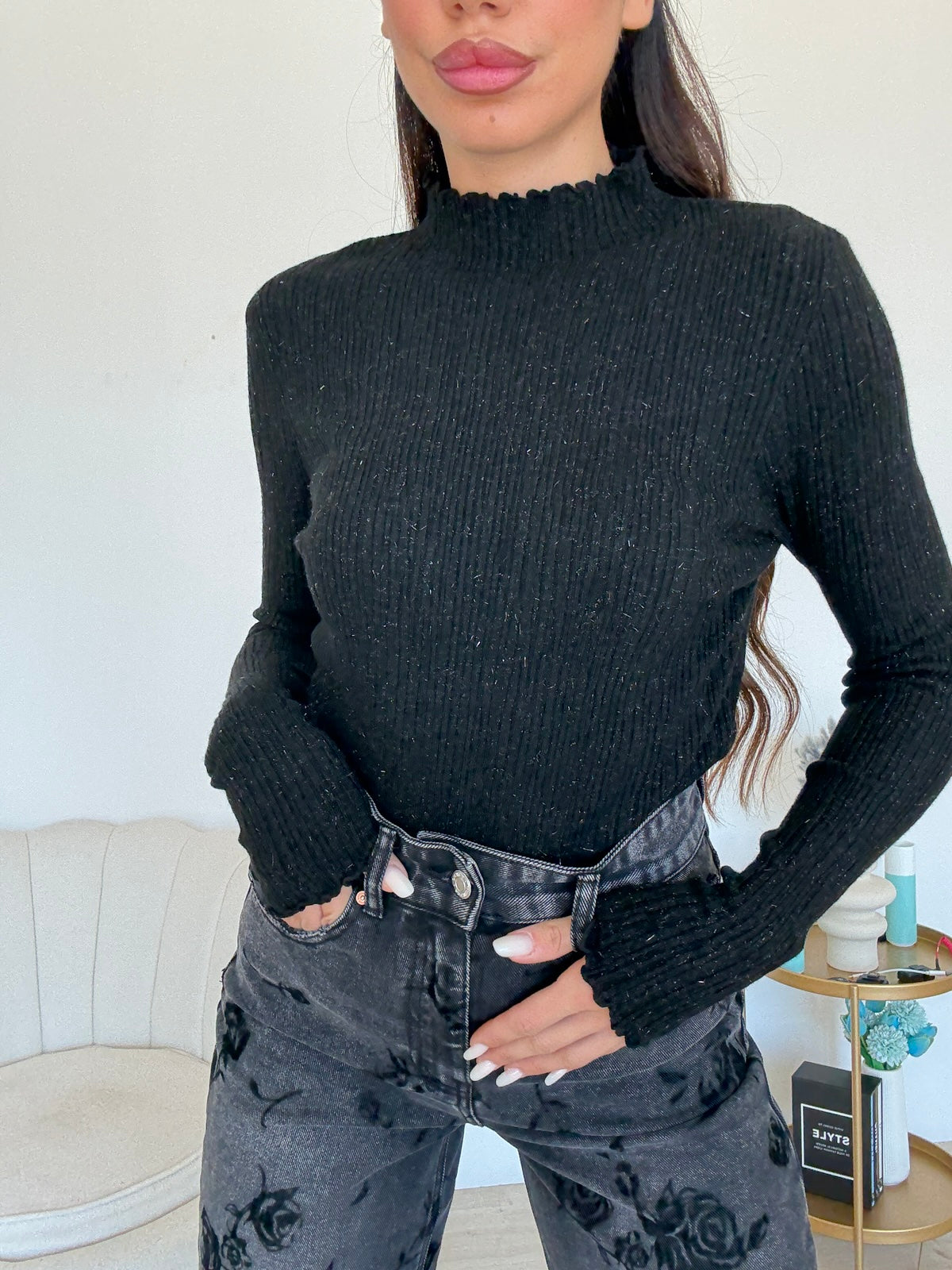 GBY86449-MAGLIA FILAMENTS NERA