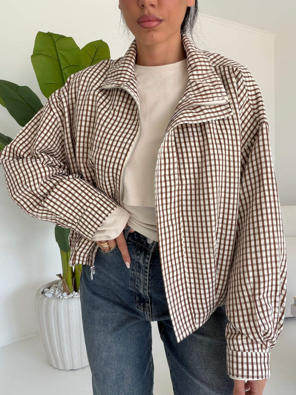 H4939-BOMBER QUADRETTI CHOCO