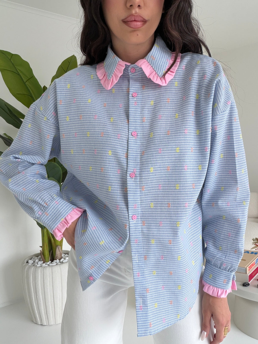 JP3567-CAMICIA QUADRETTI E FIORELLINI