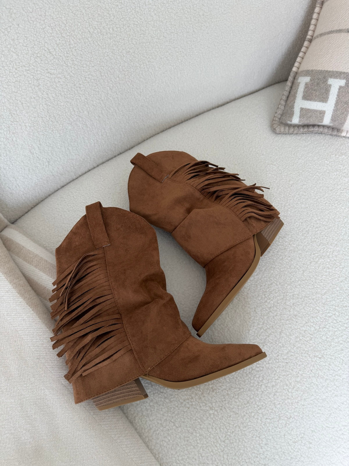 788-262-ZAFIRA CAMEL