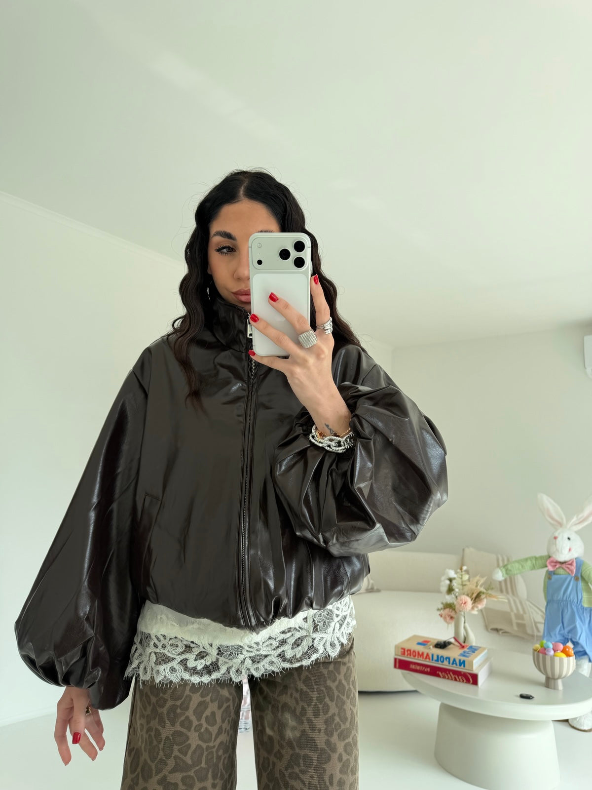 DD0397-BOMBER WOMAN CHOCO