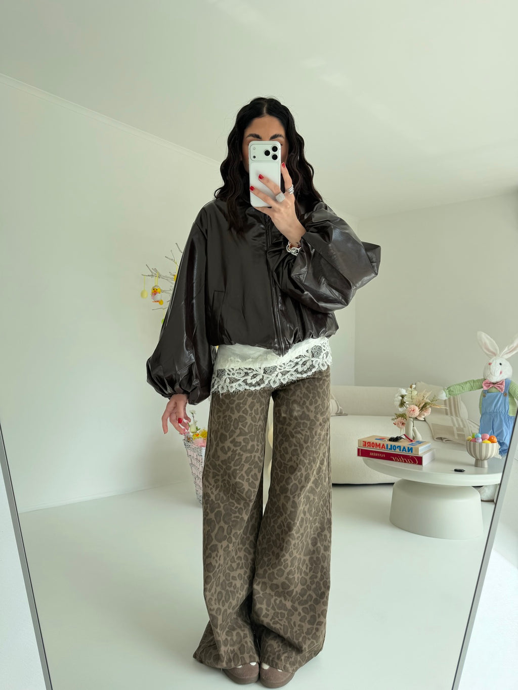 DD0397-BOMBER WOMAN CHOCO