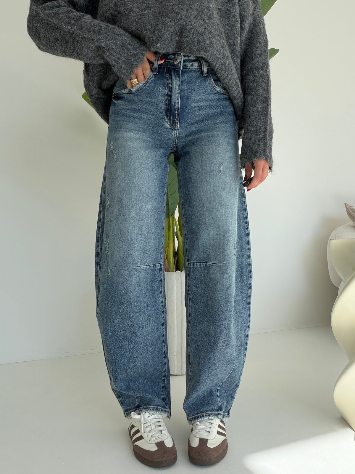 H5873-JEANS BARREL ARIEL