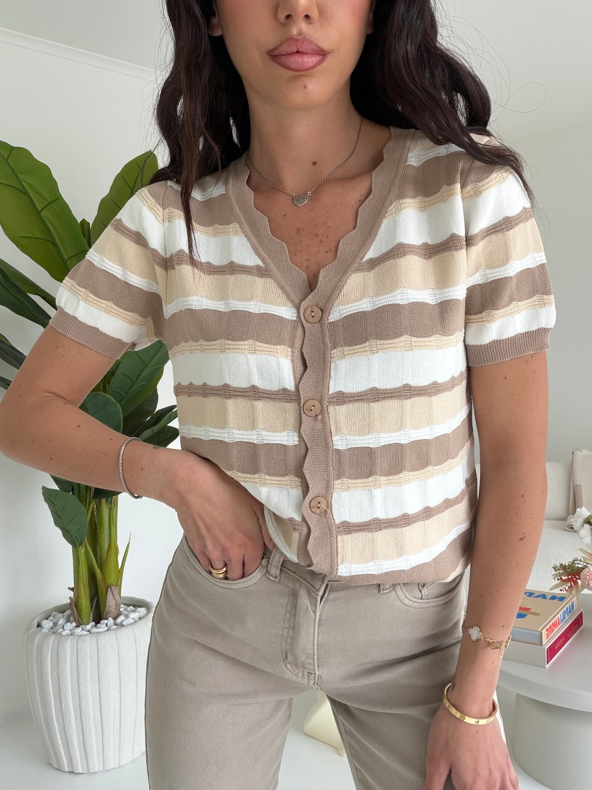 CH9593-CARDIGAN WAVES TAUPE