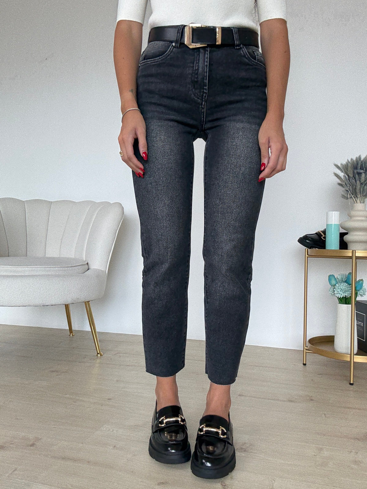 8678-JEANS TAGLIO VIVO MARMO NERO