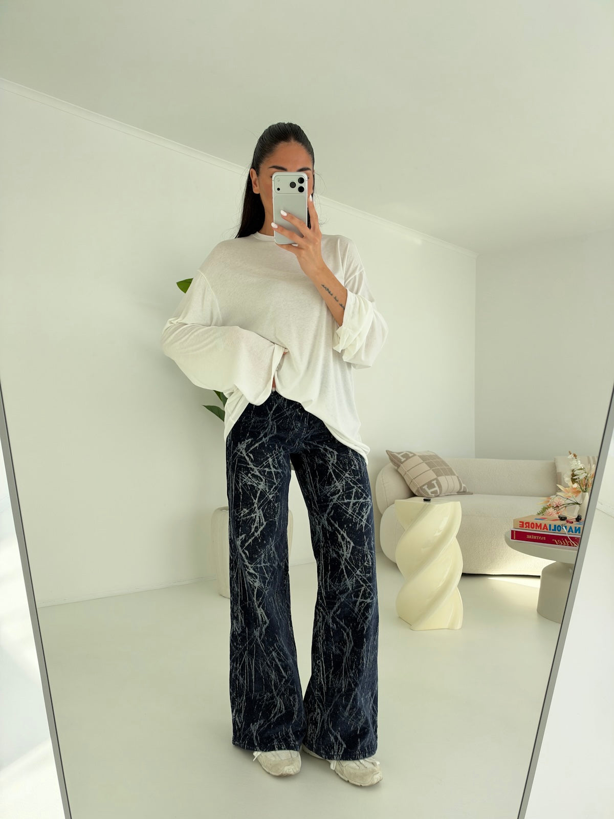 LONG SLEEVE KATE MILK