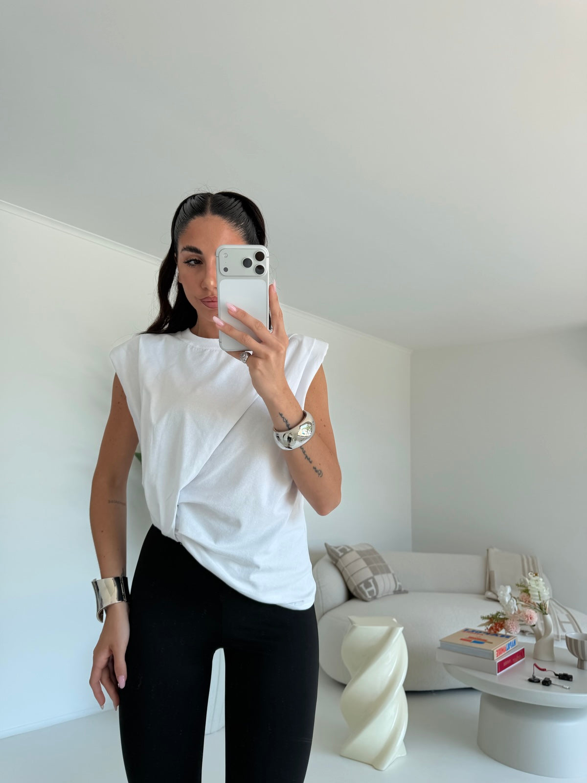 T-SHIRT INFLUENCER MILK