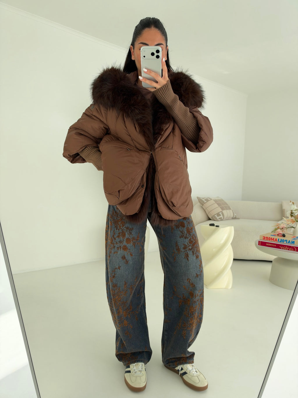 L1002-JEANS BARREL FLOWER CHOCO