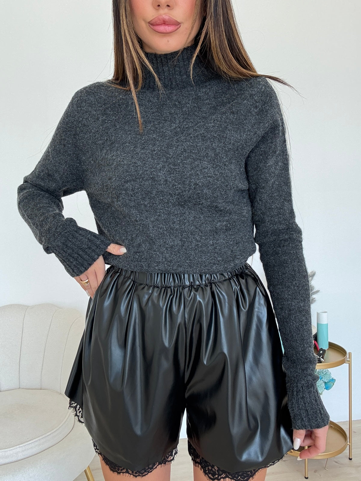 77256-SHORT IN ECOPELLE NERO