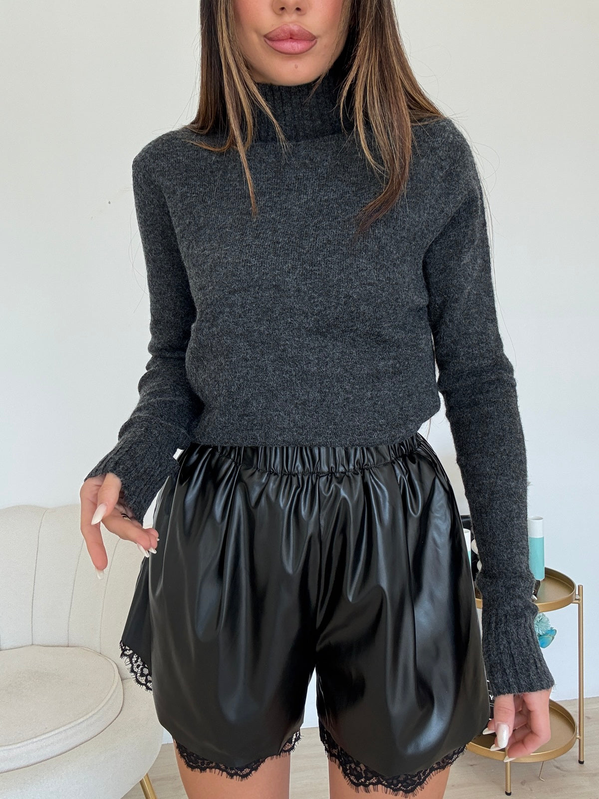 77256-SHORT IN ECOPELLE NERO