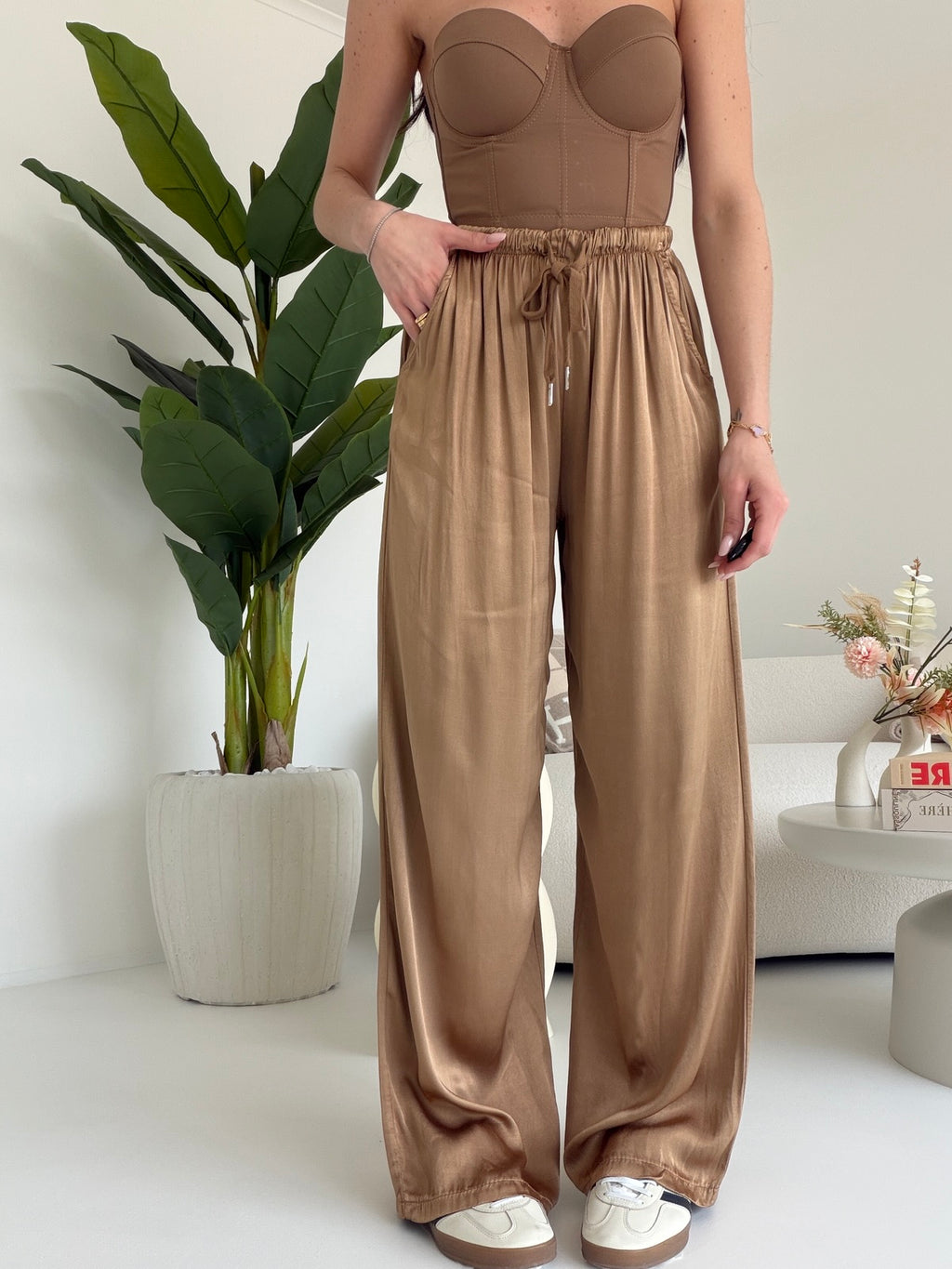 PANTALONE SATIN BISCOTTO