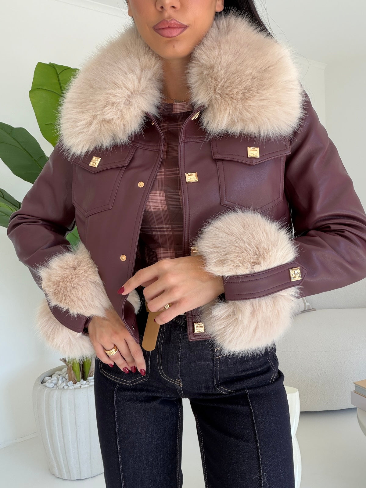 FL202239-BIKER CLEO WINE