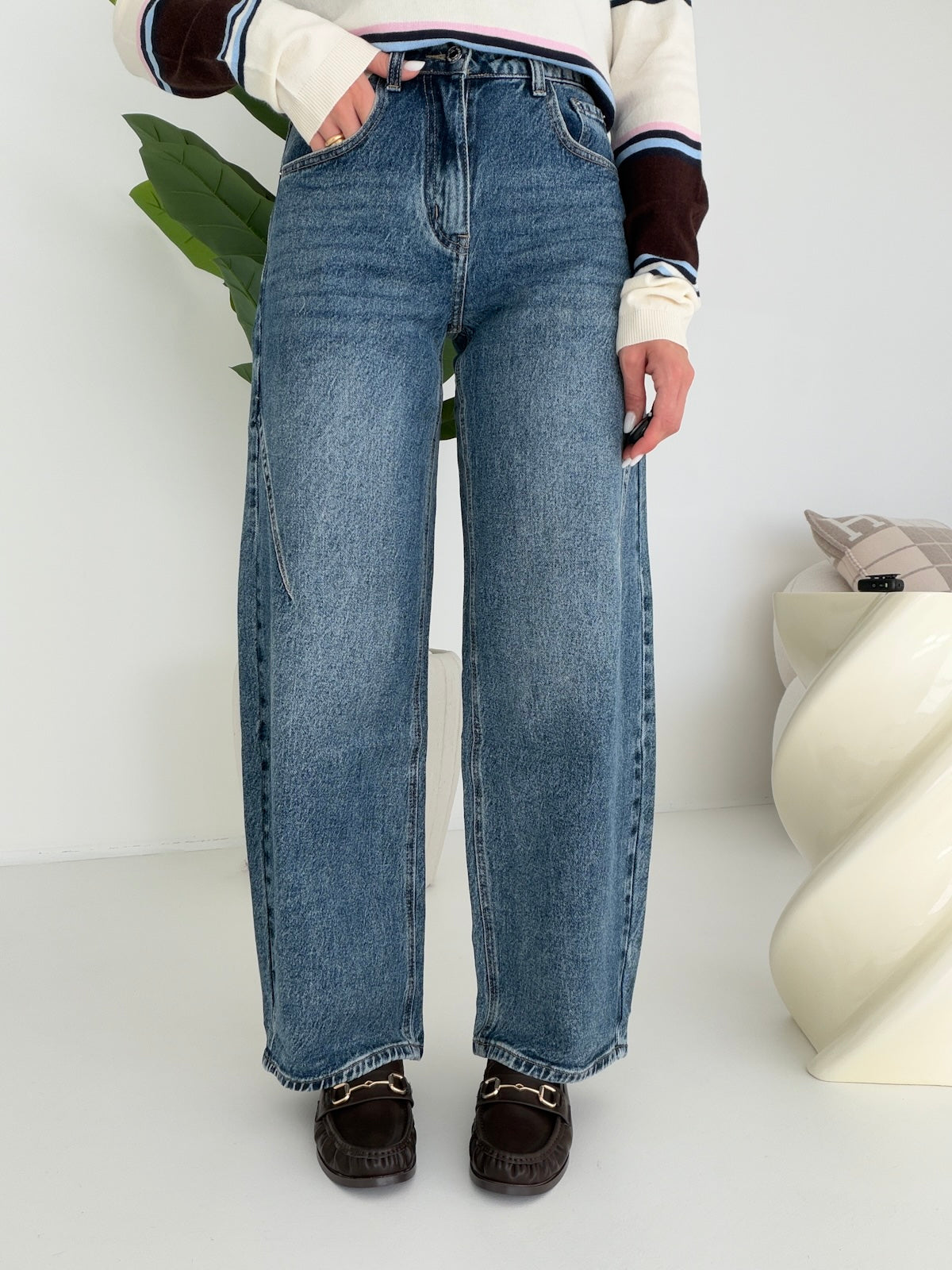 ST801-1-JEANS BARREL NOVEMBER