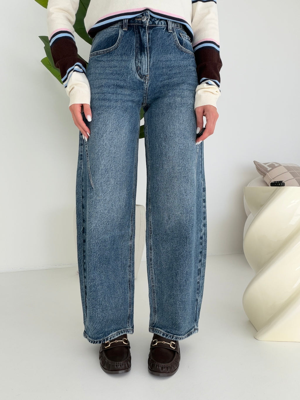 ST801-1-JEANS BARREL NOVEMBER
