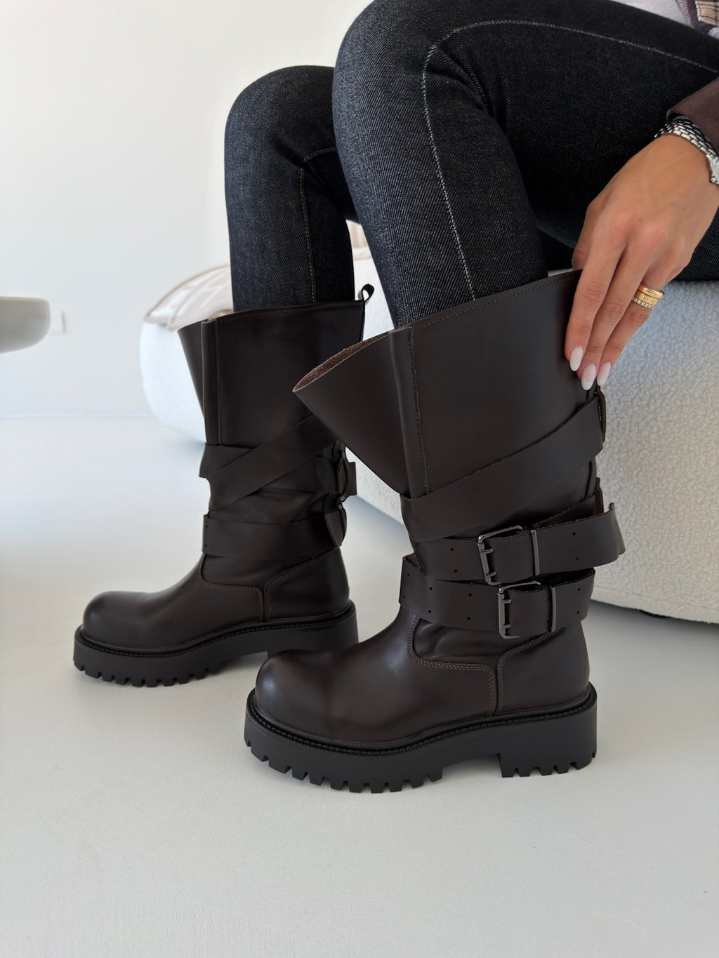 9916-GIULY-ANFIBIO CHOCO