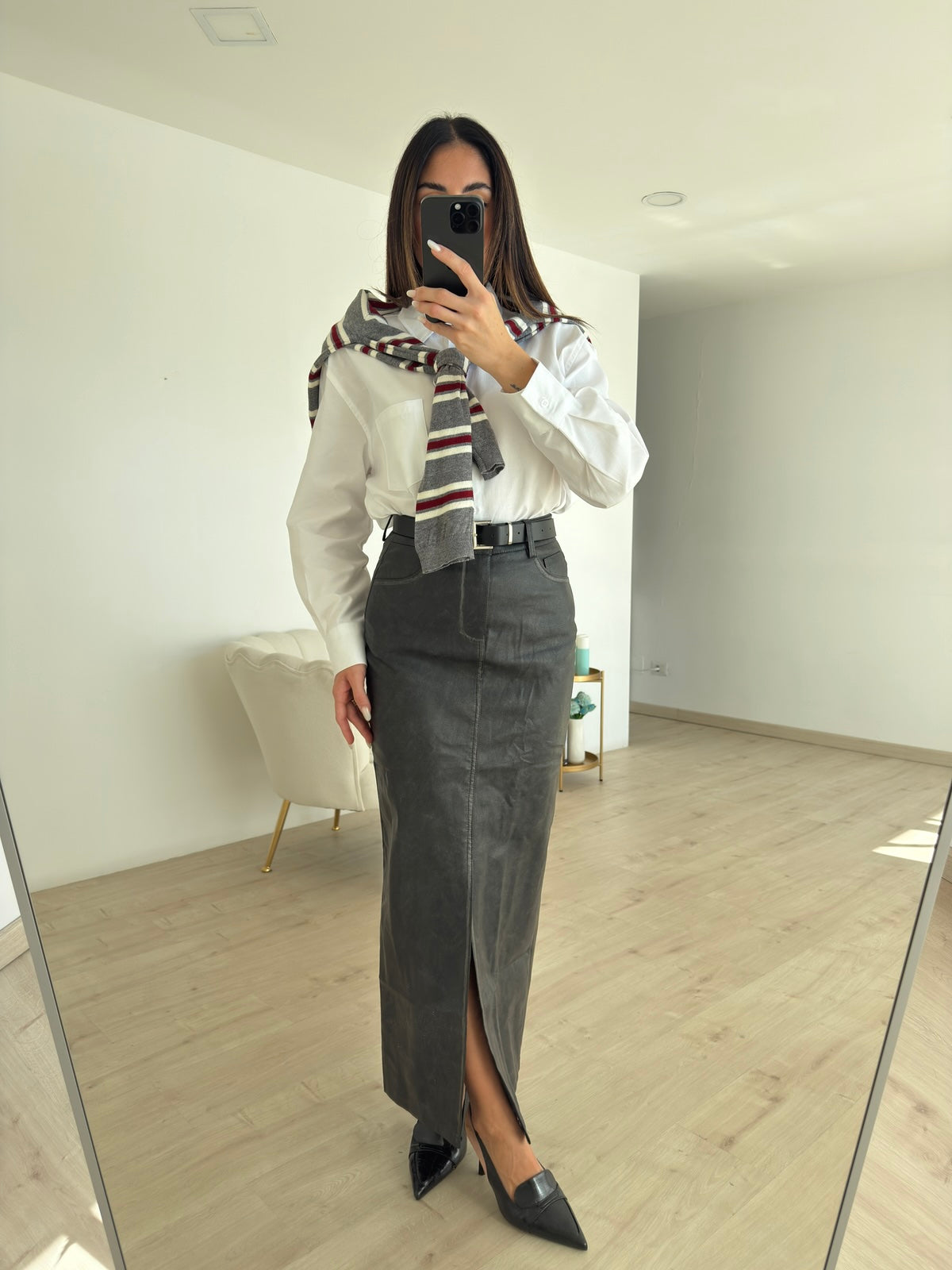 MC9532-GONNA LONGUETTE NERA