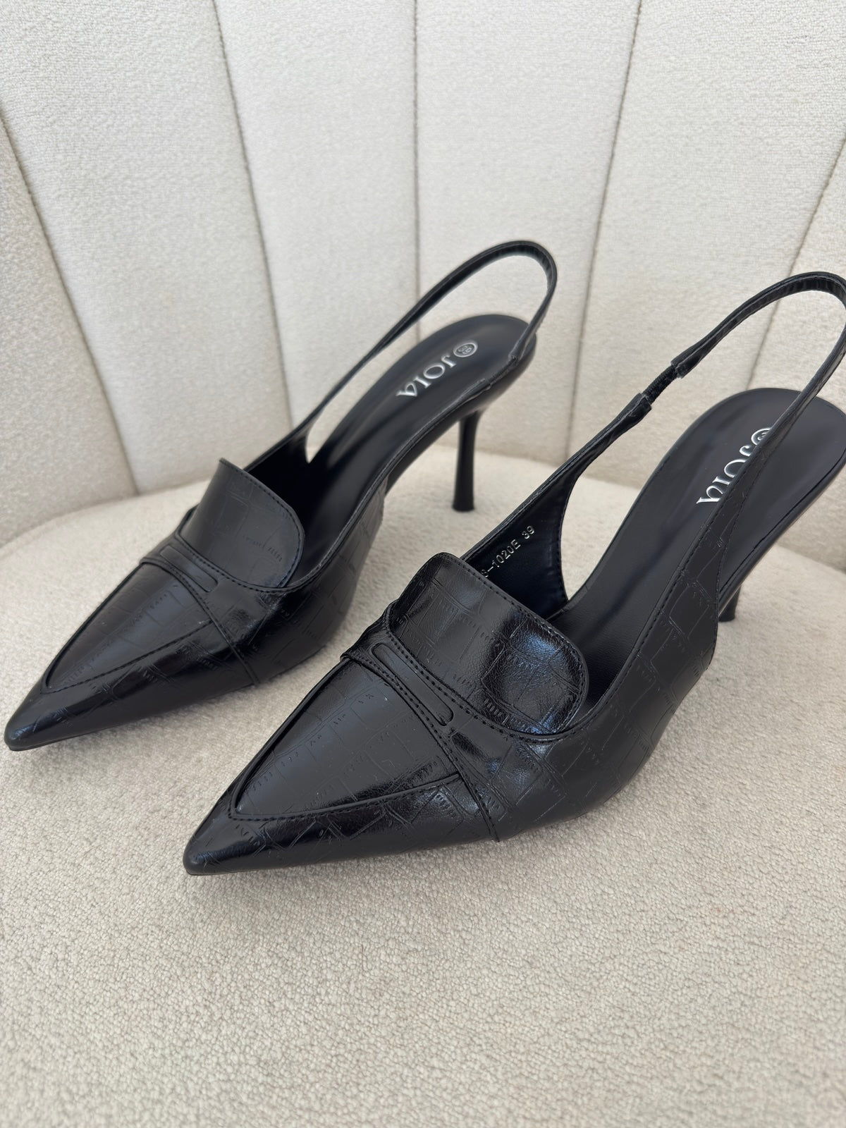 BELLA-SLINGBACK NERA